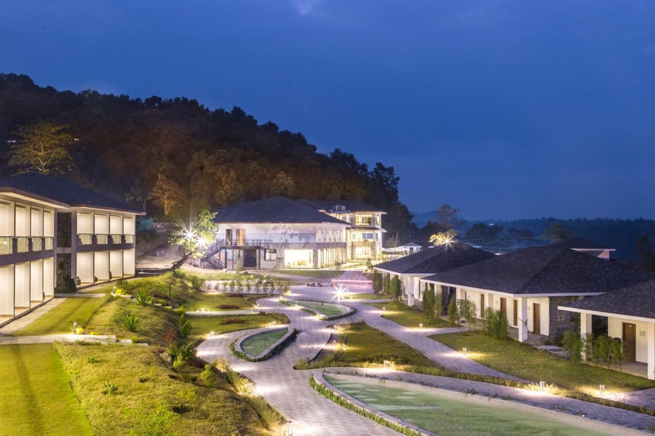 פוקהרה Mountain Glory Forest Resort מראה חיצוני תמונה